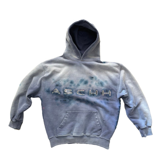 CLASSIC LOGO HOODIE